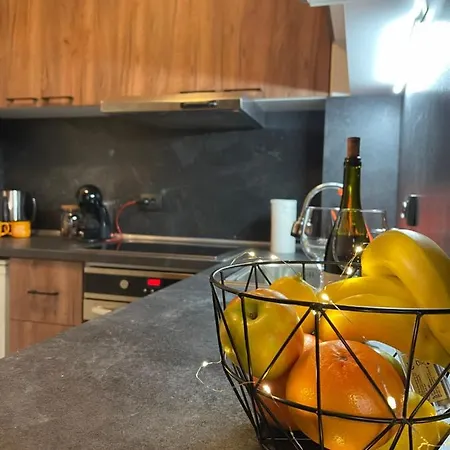 El Vira Property, One Bedroom Apartment *